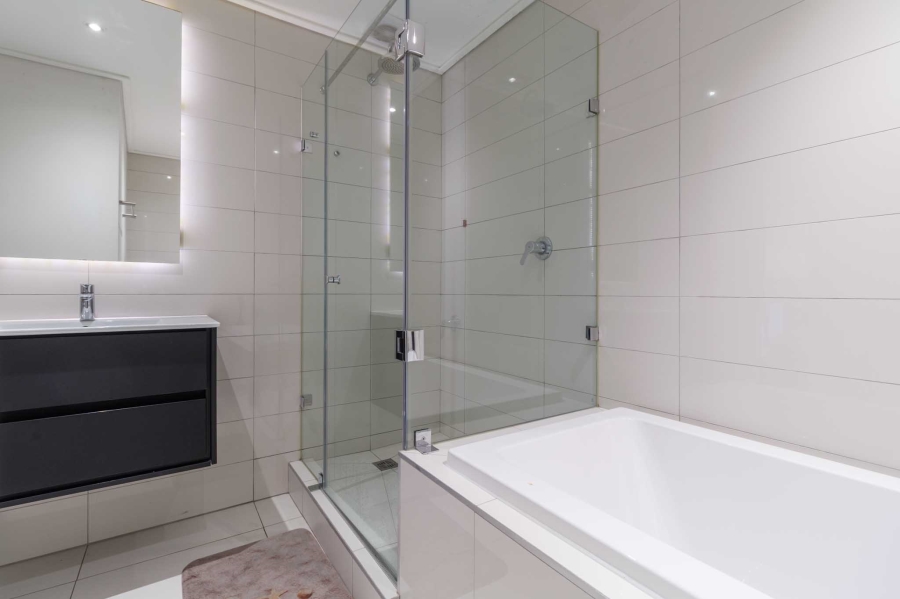 1 Bedroom Property for Sale in Cape Town City Centre Western Cape